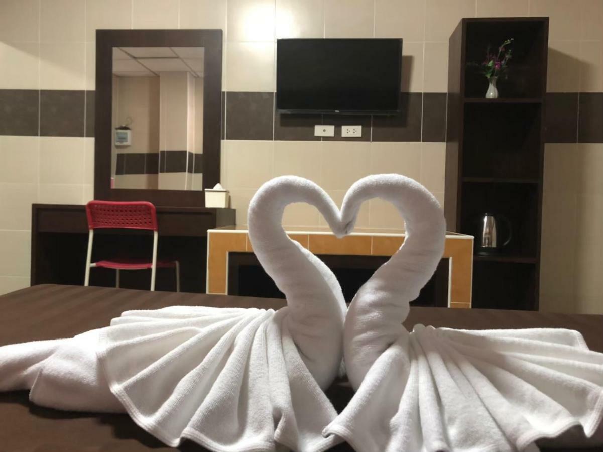 D5 Hotel สาขา มาบโป่ง Chonburi Luaran gambar